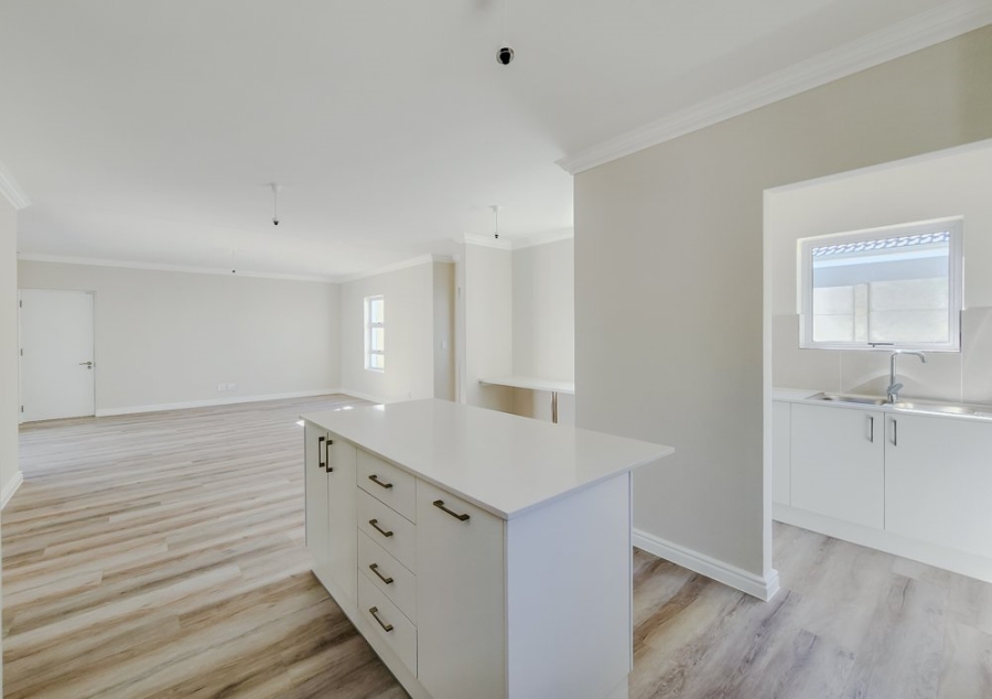 To Let 3 Bedroom Property for Rent in Pinehurst Western Cape